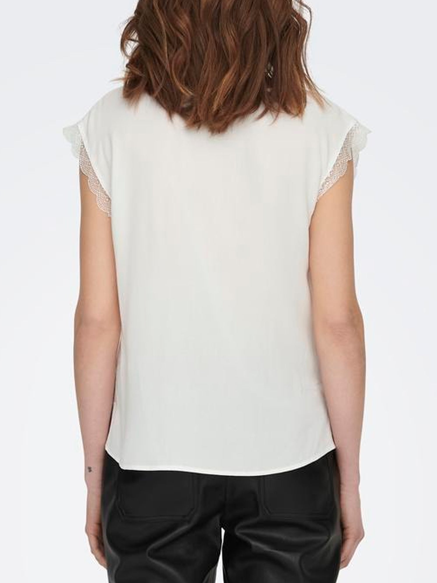 ONLY T-SHIRT JASMINA A MANICHE CORTE BIANCO