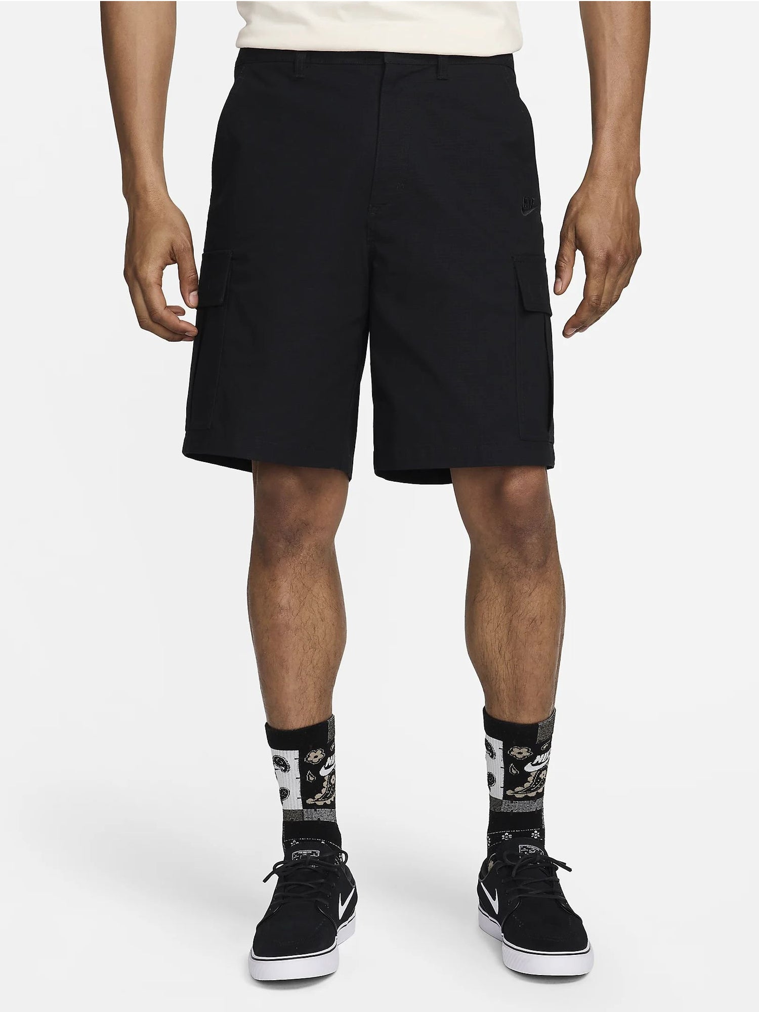 NIKE CLUB SHORT CARGO NERO