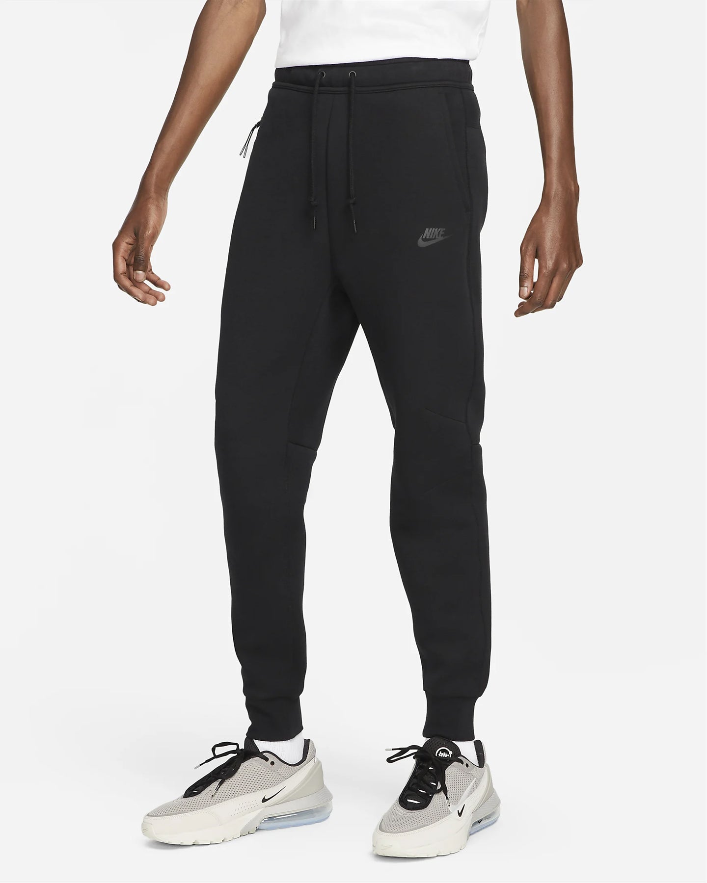 NIKE SPORTSWEAR TECH FLEECE JOGGER UOMO NERO