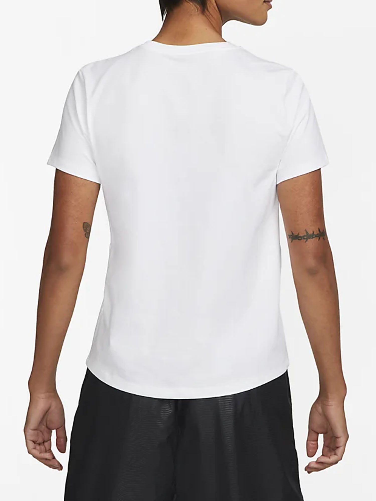 NIKE T-SHIRT SPORTSWEAR ESSENTIALS BIANCO