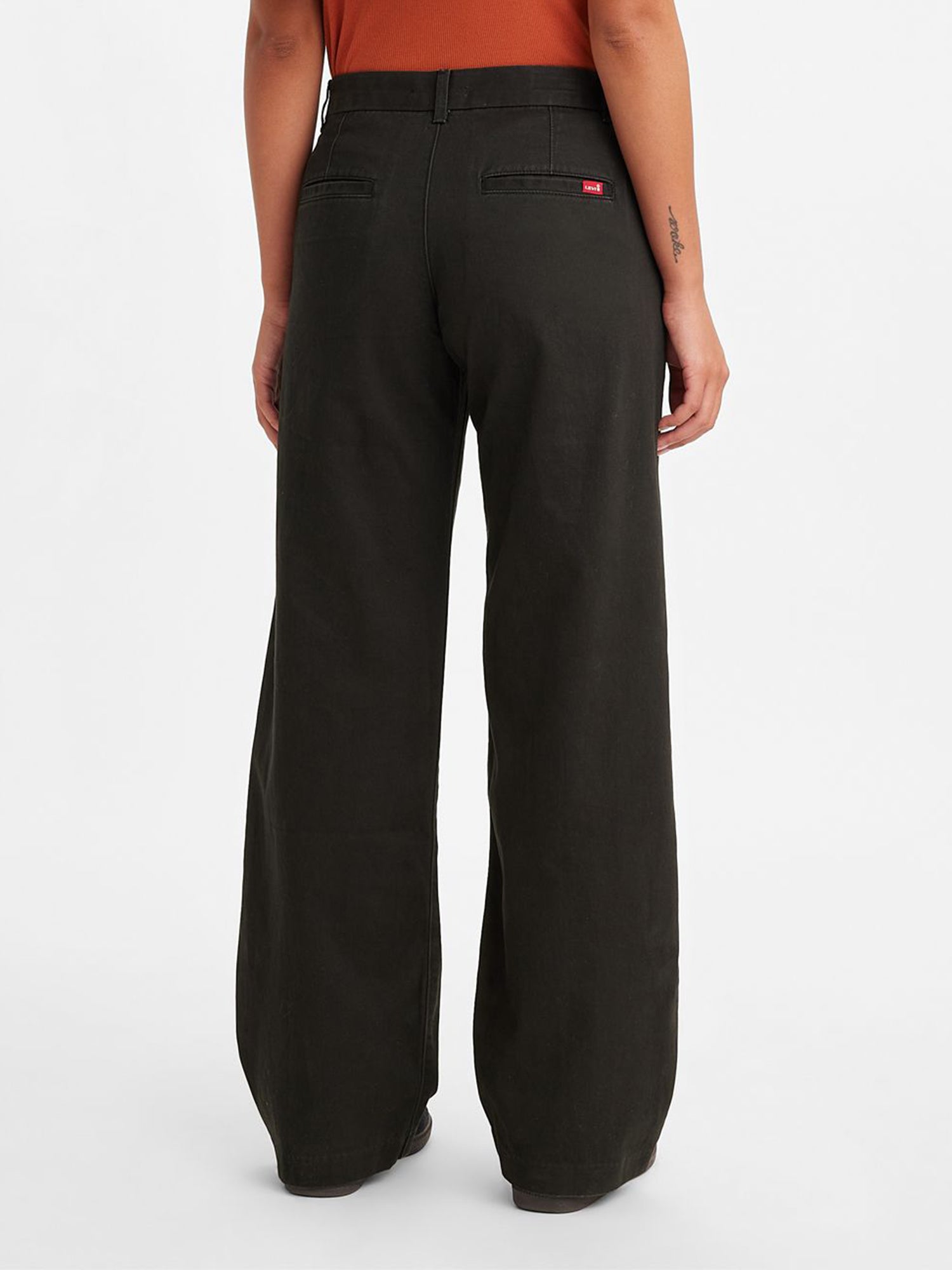 BAGGY TROUSERS