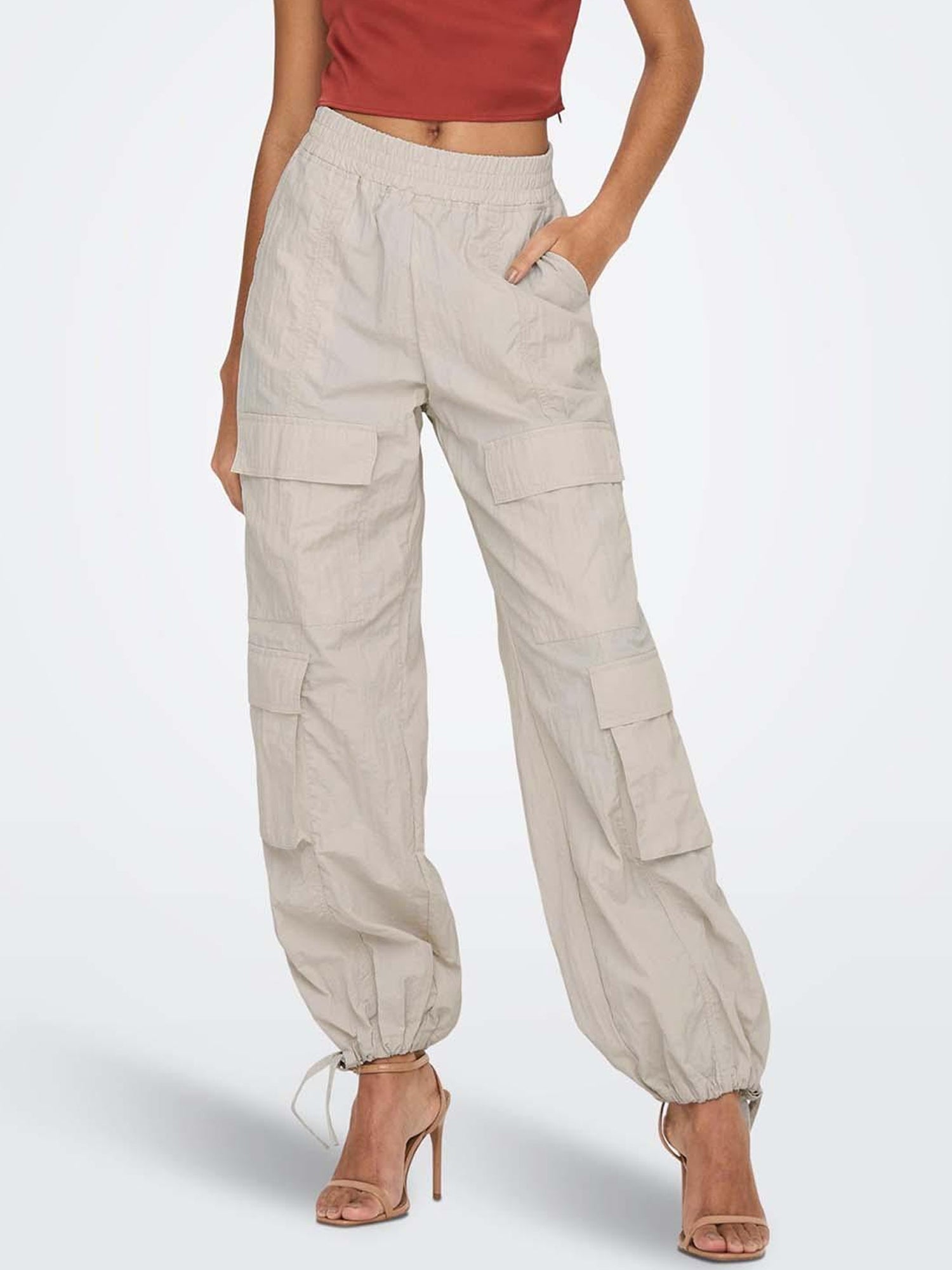 ONLY PANTALONI CARGO GRIGIO CALCE