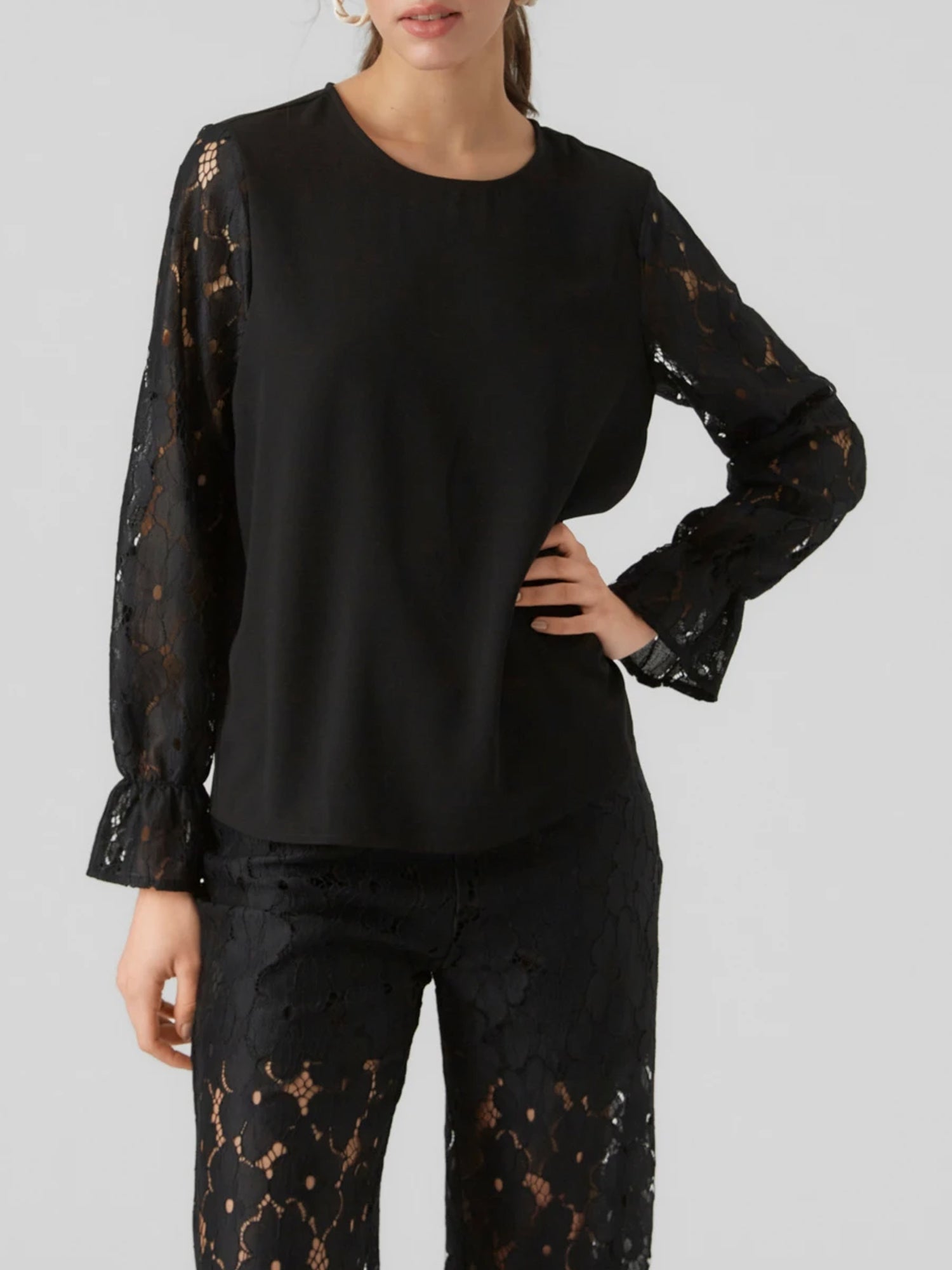 VERO MODA SEJA TOP BLUSA NERO