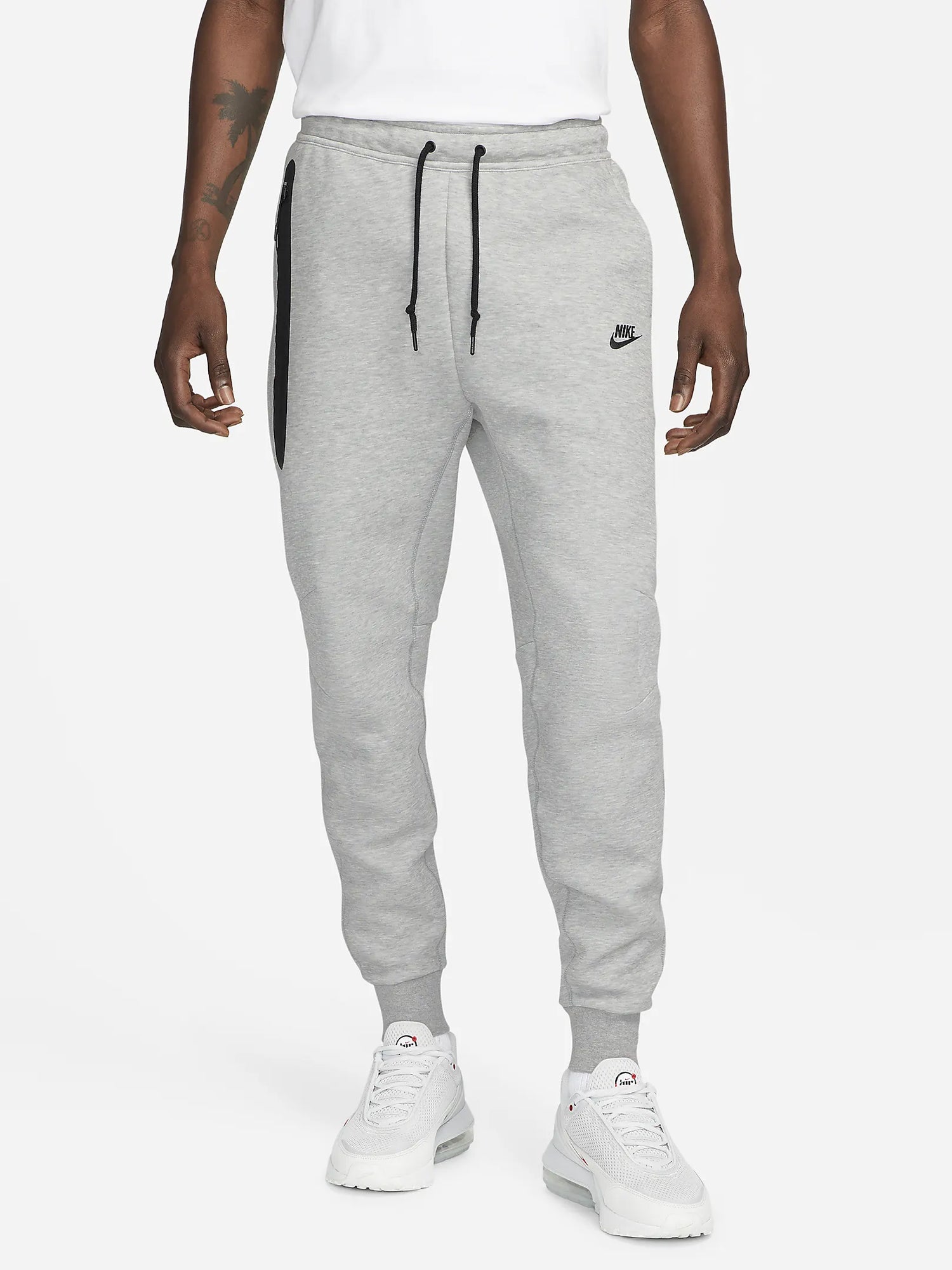 NIKE SPORTSWEAR TECH FLEECE JOGGER UOMO GRIGIO